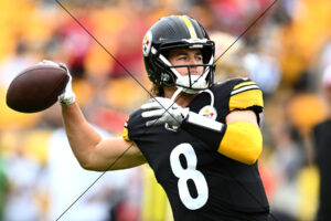 Kenny Pickett Throwing Deep – Pittsburgh Steelers Rookie QB Print 6" x 4