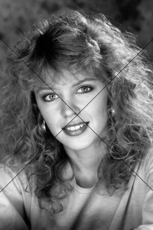 Kylie Minogue Teen Portrait in Black and White Photo Print 6"x4"