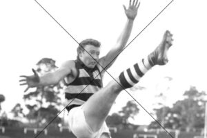 Ricky Graham in Action – Geelong Football Club Legend Photo Print 6"x4"