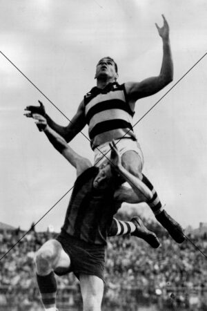 Graham ‘Polly’ Farmer – Iconic Ruckman for Geelong Photo Print 6"x4"