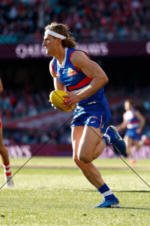 Aaron Naughton Takes Control Midfield Photo Print 6" x 4"