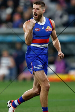 Bontempelli Pumps Fist in Victory Photo Print 6" x 4"