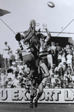 Graham Kickett Marking The Ball WAFL 1985 Photo Print 6" x 4"