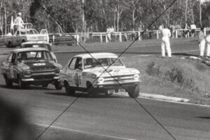 Peter Brock Holden LC Torana XU-1 Sandown 500 1971 Photo Print 6" x 4"