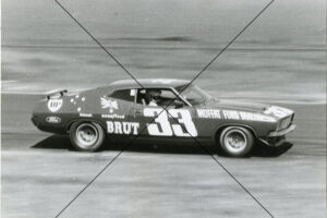 Allan Moffat Moffat Ford Dealers Falcon Phillip Island 1974 Photo Print 6" x 4"