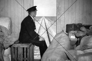 Australian Railway Worker Watching Endless Tracks Photo Print 6" x 4"