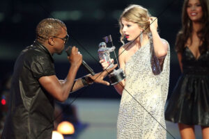 Kanye Interrupts Taylor Swift at MTV VMAs Photo Print 6" x 4"