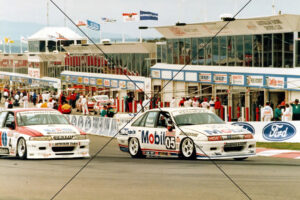 Brock/Cleland Commodore Bathurst Entry Lane 1993 Photo Print 6" x 4"