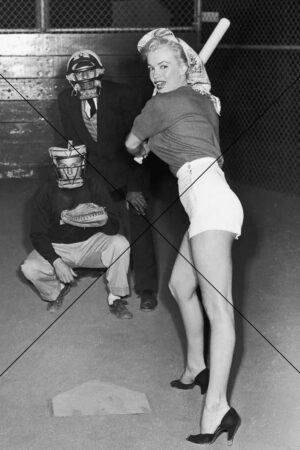 Marilyn Monroe at Bat - Glamorous Baseball Shot - Photo Print 6" x 4"