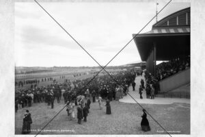 Lawn and Grandstand, Randwick Racecourse 6" x 4" Photo Print