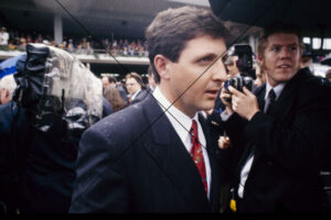 Lee Freedman Among the Crowd, 1992 Races 6" x 4" Photo Print