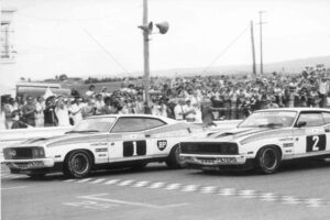 Moffat Ford Dealers Finish Line Bathurst 6" x 4" Photo Print