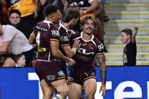 Jesse Arthars Celebrates With Teammates 6" x 4" Photo Print