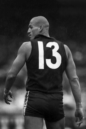 Mil Hanna Wearing Number 13 for Carlton 6" x 4" Photo Print