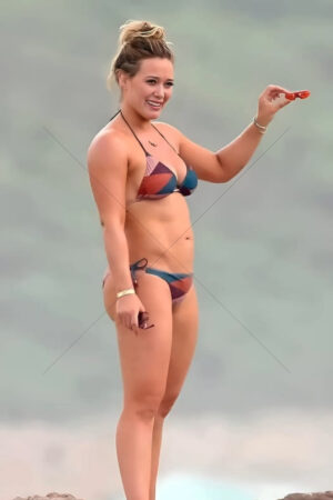 Hilary Duff in Bikini on Beach 6" x 4" Photo Print