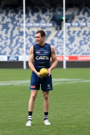 Jeremy Cameron At Simonds Stadium – 6" x 4" Photo Print