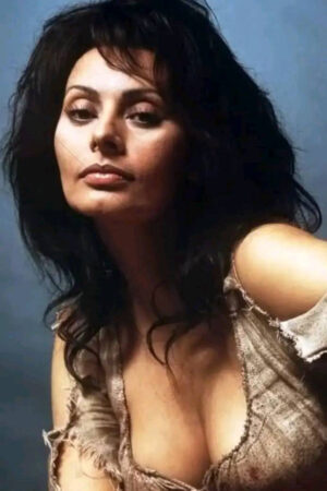 Sophia Loren Moody Portrait 6" x 4" Photo Print
