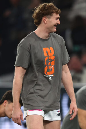 Tom Green Laughing in Warm-Up Shirt 6" x 4" Photo Print