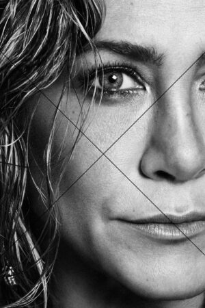 Jennifer Aniston Black and White Close Up Portrait Photo Print 6" x 4"