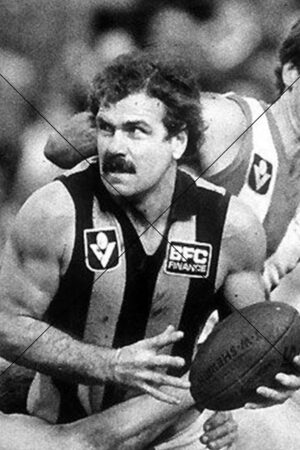 Leigh Matthews Playing for Hawthorn in the VFL Era Photo Print 6" x 4"