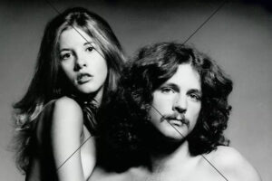 Lindsey Buckingham and Stevie Nicks Black & White Portrait 6" x 4"