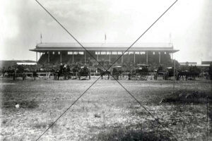 Randwick Racecourse with Horse Carriages and Grandstand 6" x 4" Photo Print