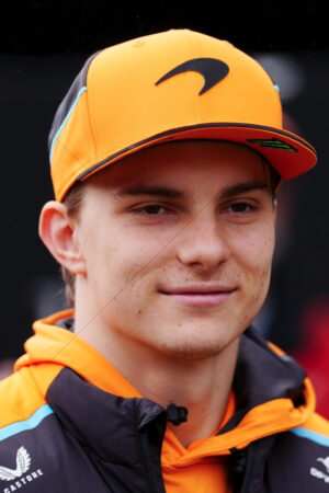 Oscar Piastri in Team Cap Close-Up 6" x 4" Photo Print