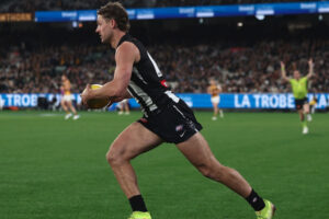 Harry Perryman Runs with Ball in Motion 6" x 4" Photo Print