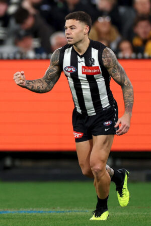 Jamie Elliott Celebrates With Fist Pump 6" x 4" Photo Print