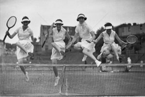 Country Week Tennis Players Jumping Net 6" x 4" Photo Print