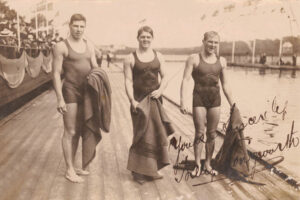 Olympic Swimmers at Stockholm 1912 with Towels 6" x 4" Photo Print