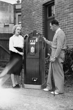 Golf Ball Vending Machine Demonstration 1938 6" x 4" Photo Print