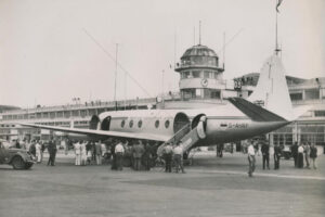 Historic Vintage Aeroplane Captured In 6" x 4" Photo Print