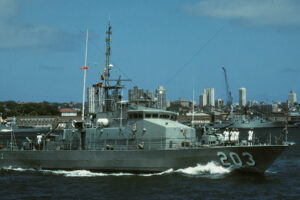 HMAS Fremantle 6" x 4" Photo Print