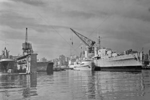 HMAS Hobart 6" x 4" Photo Print