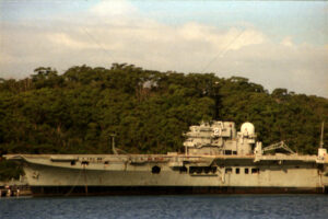 HMAS Melbourne Promotes Peace 6" x 4" Photo Print