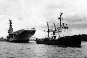 HMAS Sydney To The Breakers 6" x 4" Photo Print