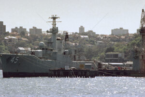 HMAS Yarra And Fd1002 6" x 4" Photo Print