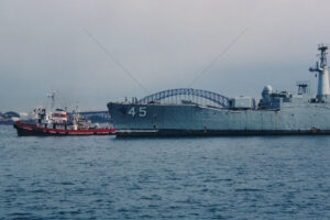 HMAS Yarra To The Breakers 6" x 4" Photo Print
