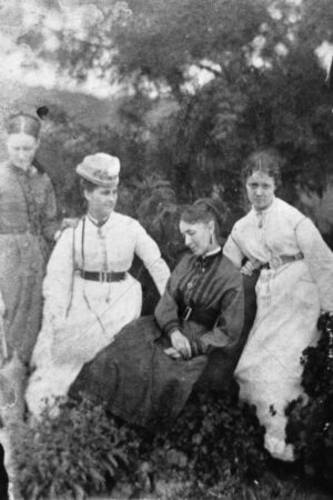 Early 1900s Women's Fashion Scene, Victoria Australia 6" x 4" Photo Print