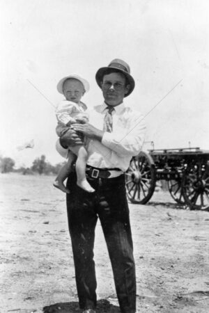 Alfred And Reg Barden At The Tinnenburra Shed 1918 6" x 4" Photo Print
