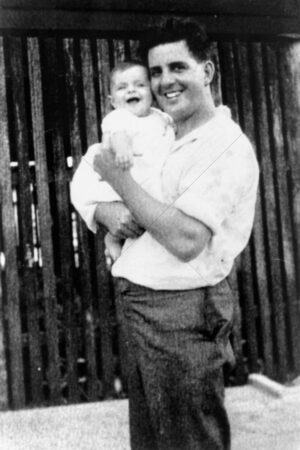 Enid And Alexander Mellers 6" x 4" Photo Print