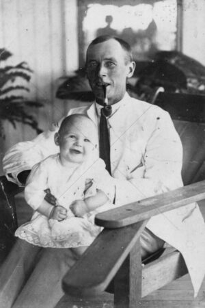 Fawcett Finlay With Child Cherry At Tarwoona Station NSW 6" x 4" Photo Print