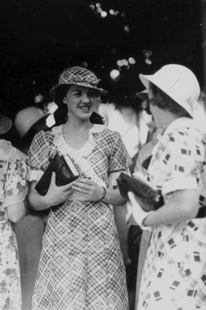 Miss J. Norris At Ascot Races Brisbane 1933 6" x 4" Photo Print