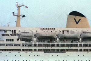 Fairstar Australia Cruise Ship 6" x 4" Photo Print
