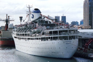Fairstar Australia Cruise Ship 6" x 4" Photo Print