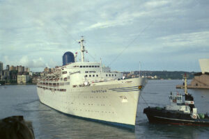 Fairstar Australia Cruise Ship 6" x 4" Photo Print
