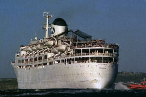 Fairstars Last Cruise Australia Cruise Ship 6" x 4" Photo Print