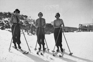 Skiing Near Mount Kosciusko C 1926 By Albert James Perier 6" x 4" Photo Print