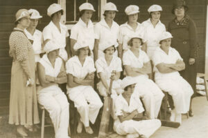 Unidentified Womens Cricket Team Ca 1935 Sam Hood 6" x 4" Photo Print